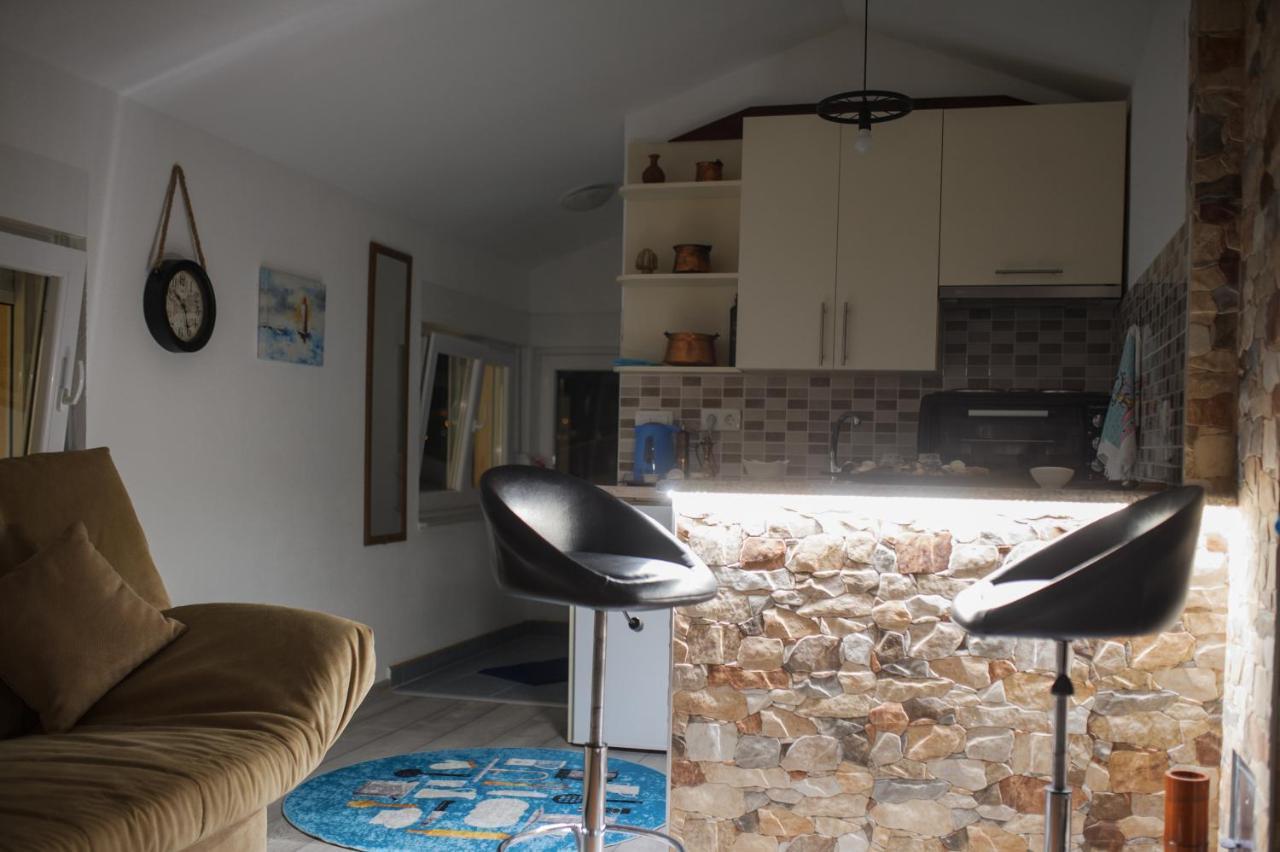 מוסטר Studio Apartments Kim - Dilberovic מראה חיצוני תמונה