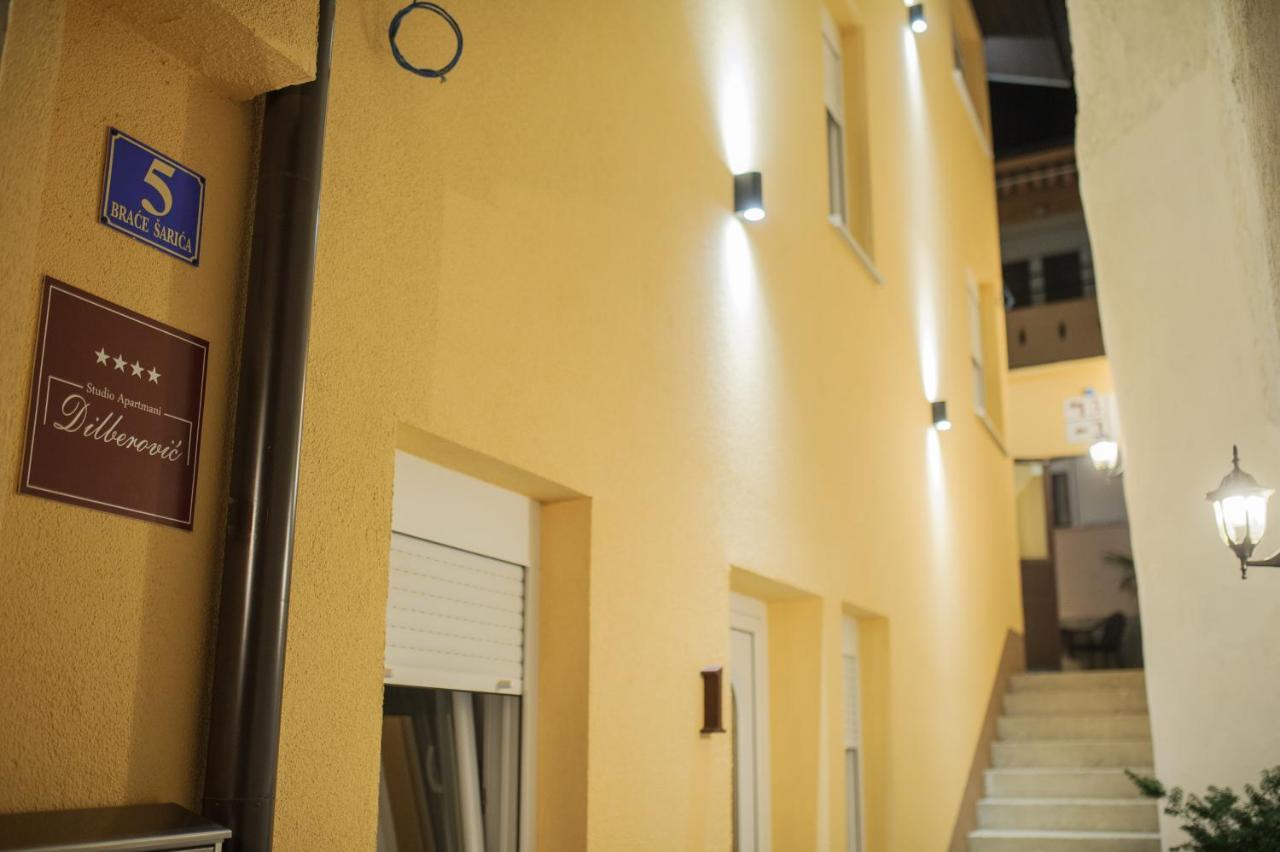 מוסטר Studio Apartments Kim - Dilberovic מראה חיצוני תמונה